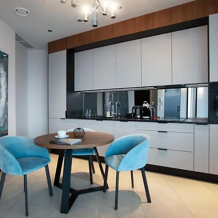 In The Sky - W Sky Tower Apartment Wroclaw