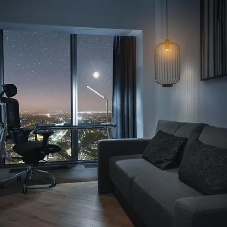 In The Sky - W Sky Tower Apartment Wroclaw