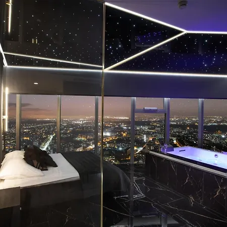 Apartment In The Sky - W Sky Tower Wroclaw