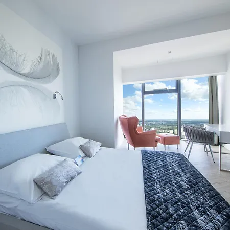 Apartman In The Sky - W Sky Tower *