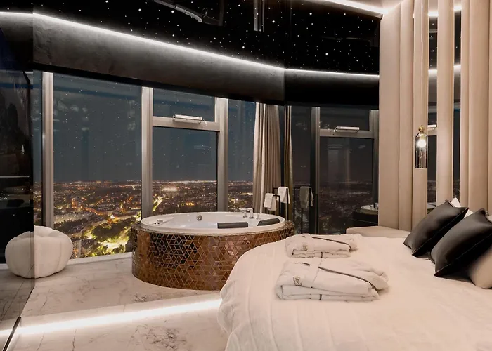 Sky Tower - In The Sky Apartment