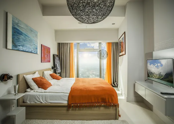 Sky Tower - In The Sky Apartment *